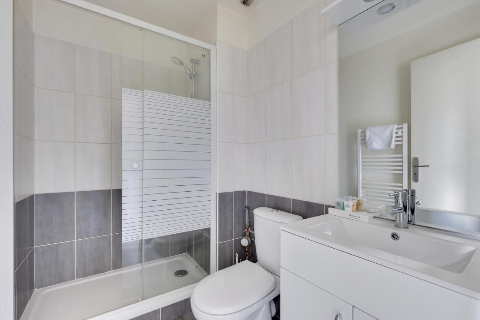 808 Chic Suite - Superb Apartment Bagnolet Extérieur photo
